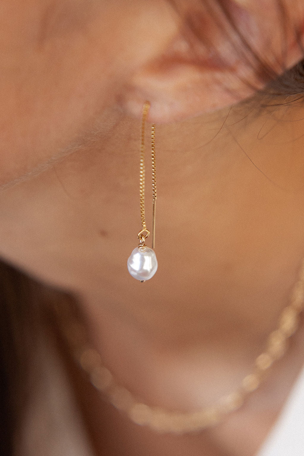 Boucles d'oreille pendantes perles d'eau douce - Ava