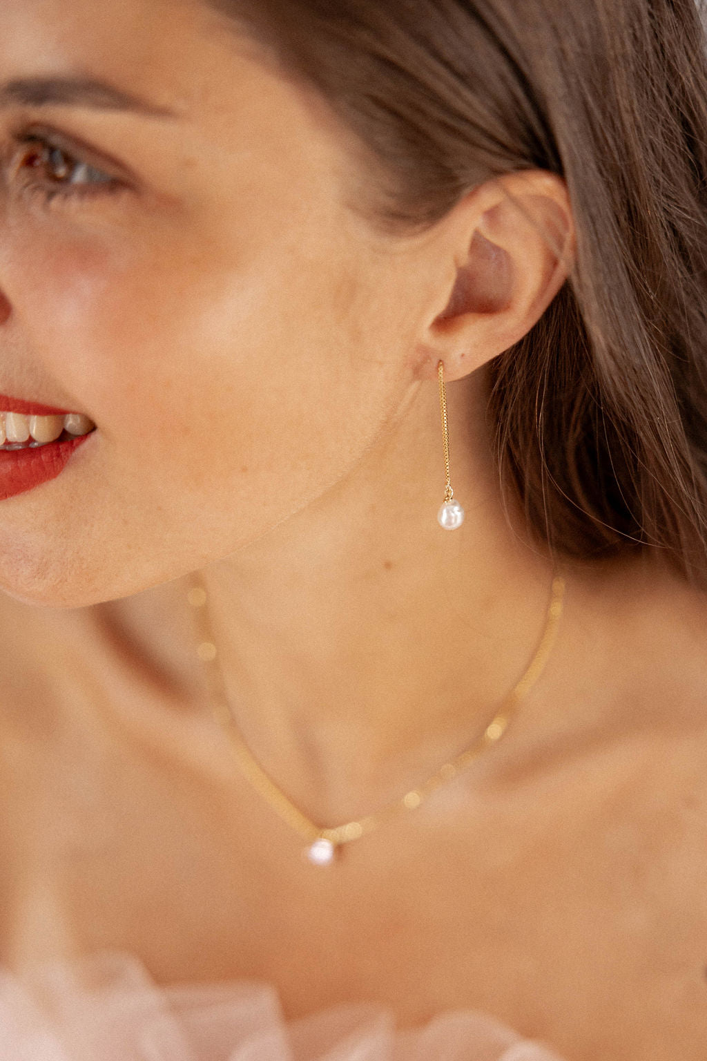 Boucles d'oreille pendantes perles d'eau douce - Ava