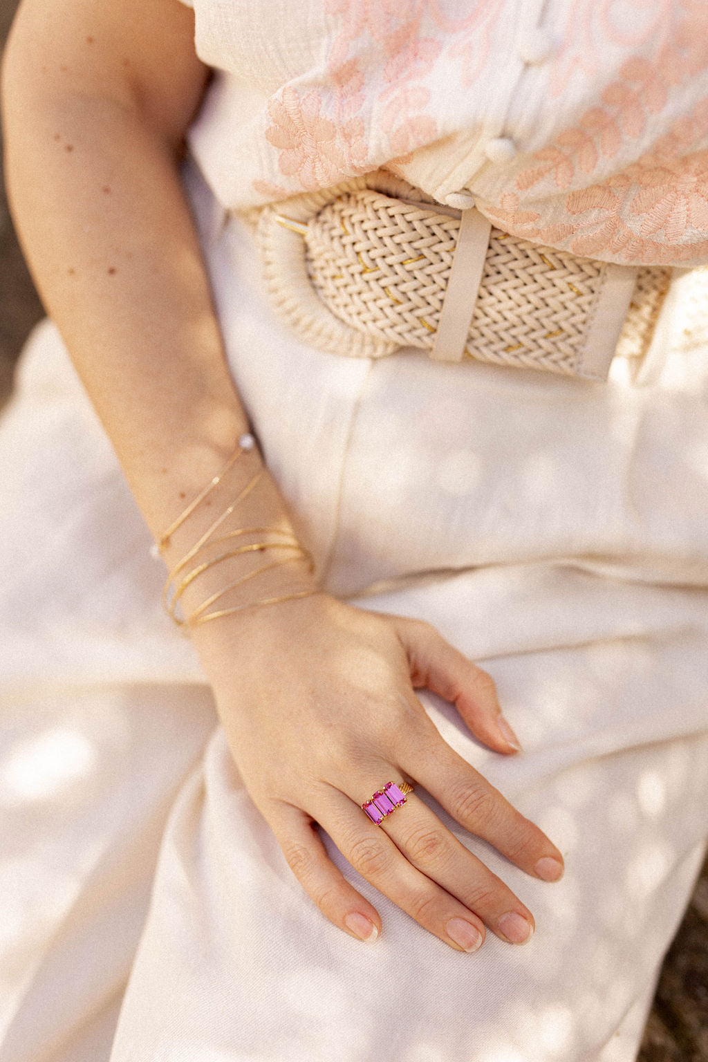 Bague réglable cristaux plaqué or - Claudia
