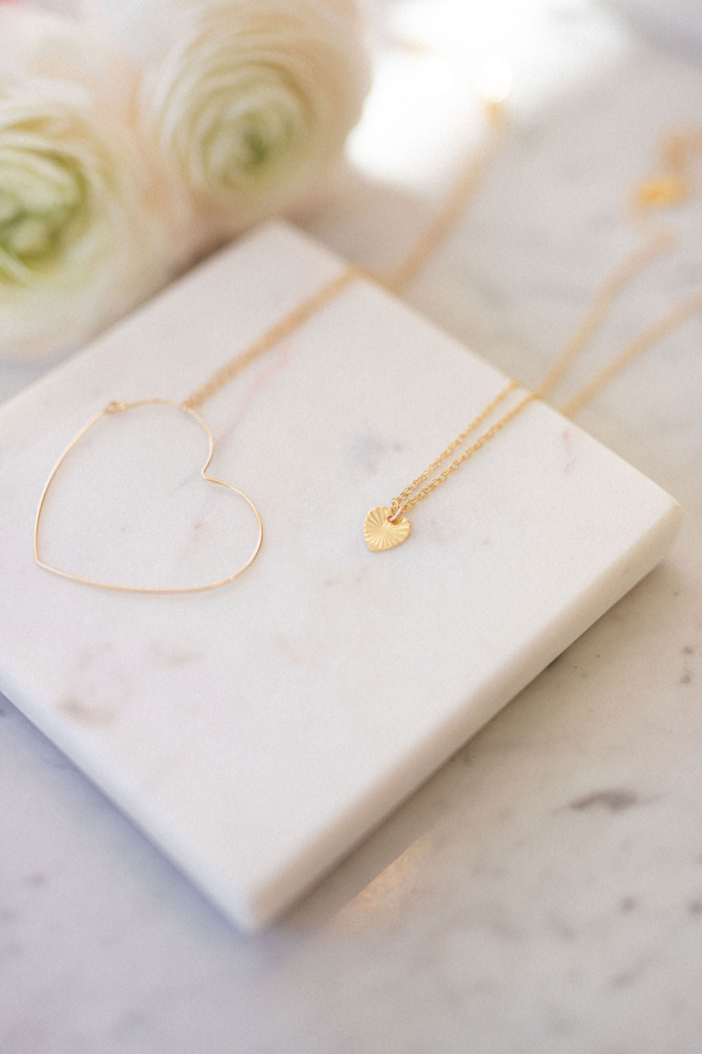 Collier ras de cou plaqué or - Petit coeur