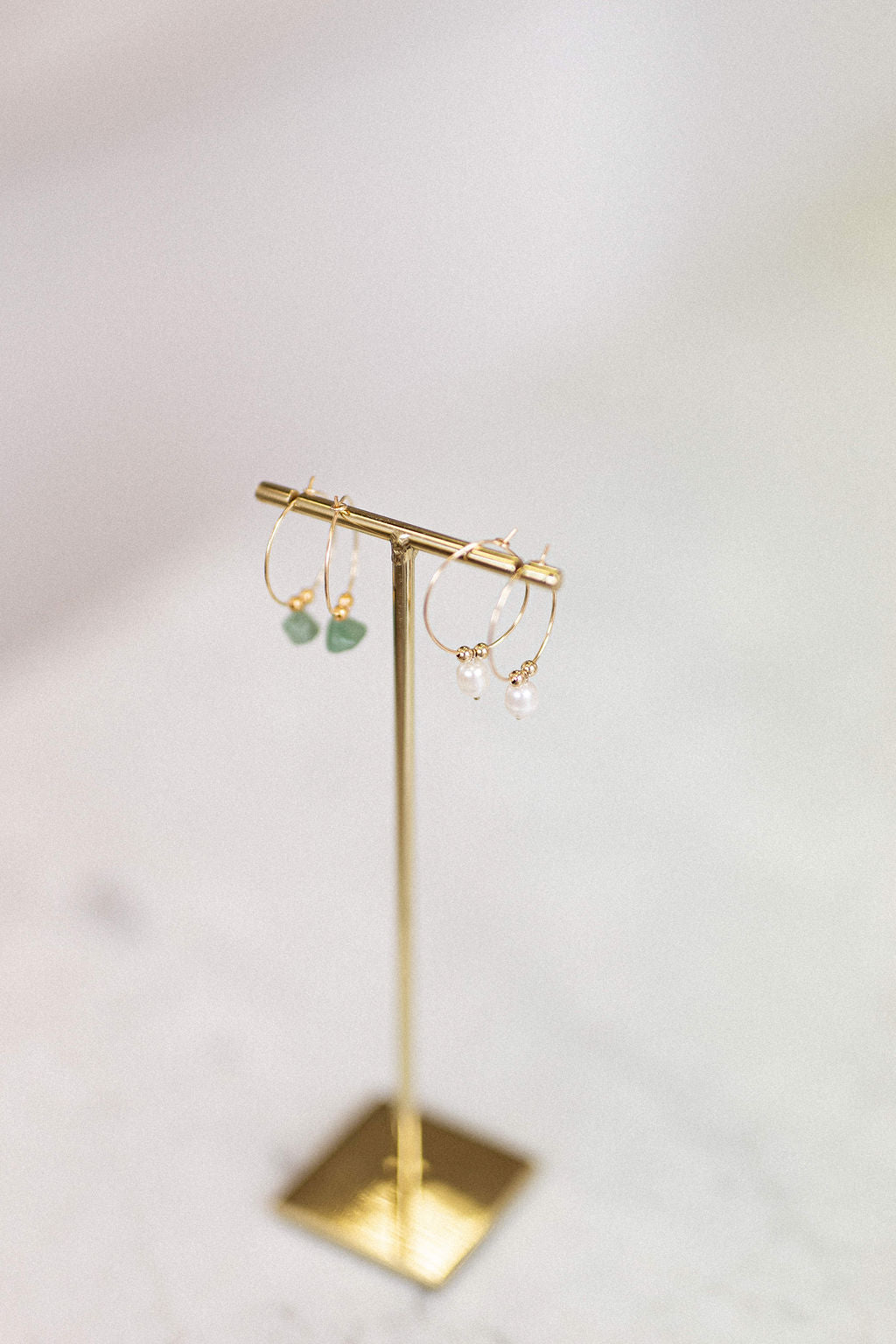 Mini créoles pierres fines