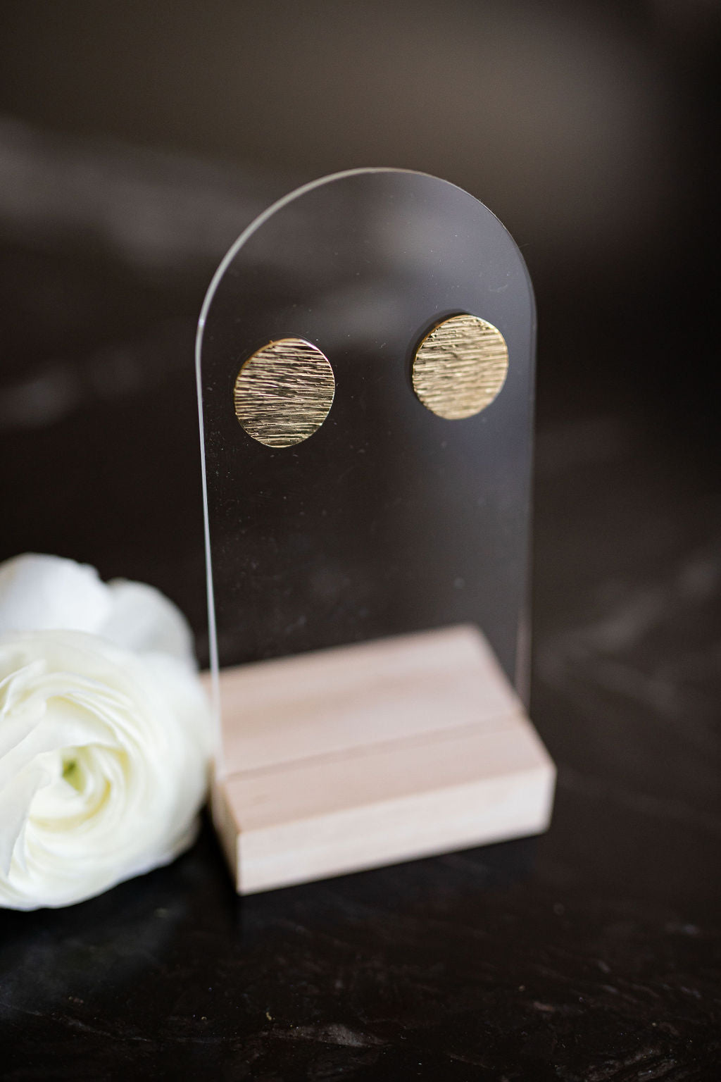 Boucles d'oreille martelées doré or fin - Sophia
