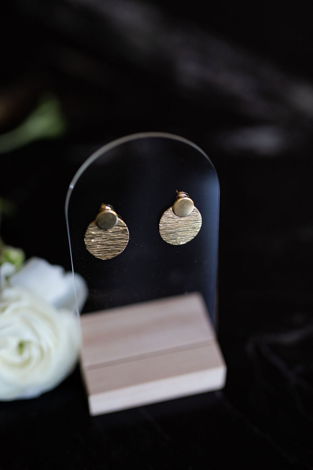 Boucles d'oreille martelées doré or fin - Sophia