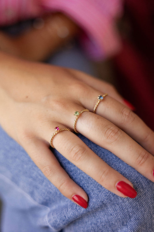 Bague fine réglable cristal plaqué or - Claudia torsadée