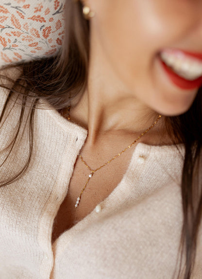 Collier cravate perles d'eau - Alba