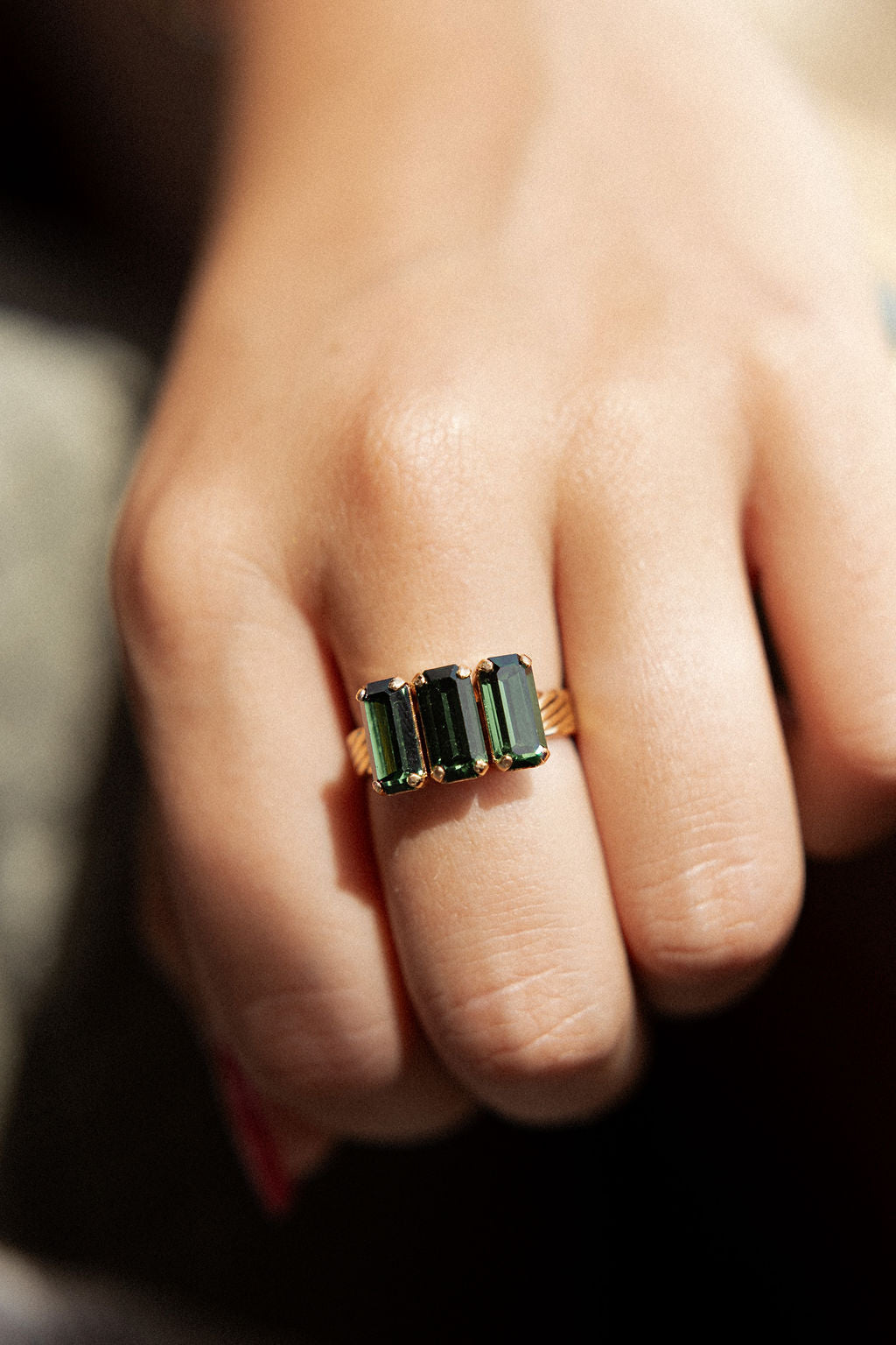 Bague réglable cristaux plaqué or - Claudia