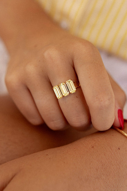 Bague réglable cristaux plaqué or - Claudia