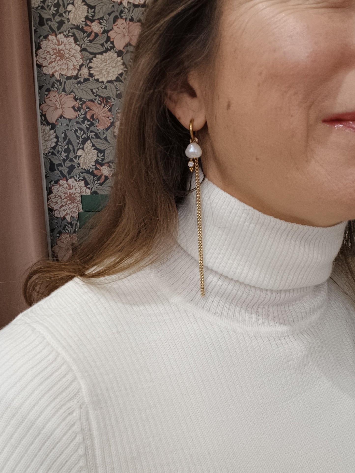 Boucles d'oreille créoles pendantes - Meryl